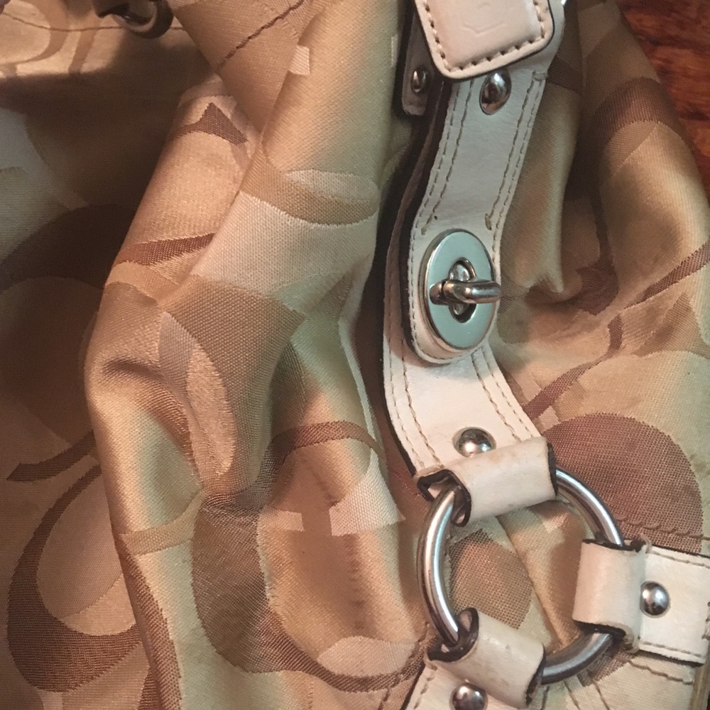 White Coach signature bag - medium sized tote